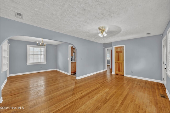 Photo - 1514 S 4th St