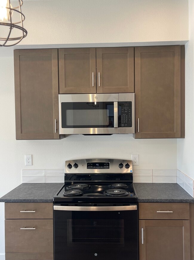 Photo - 1502 SE Landen Dr