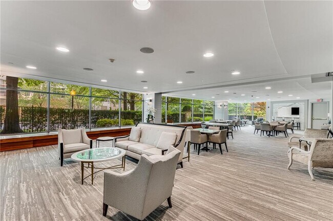 Photo - 700 Park Regency Pl NE Unit 606