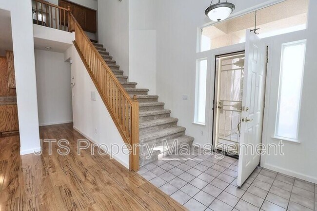 Photo - 3232 Balada Way