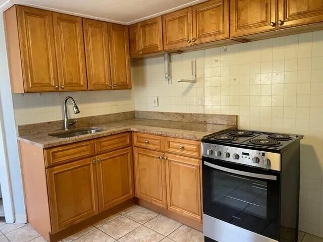 Photo - 2 Brookside Ave