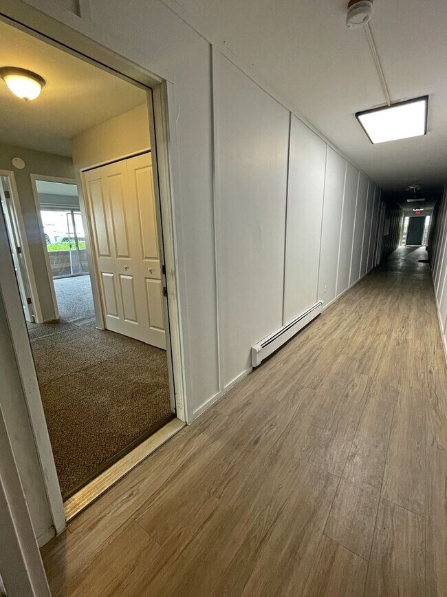 Photo - Two Bedroom Apartment Available for Rent!