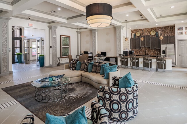 Leasing Office - Aveline at Centreport