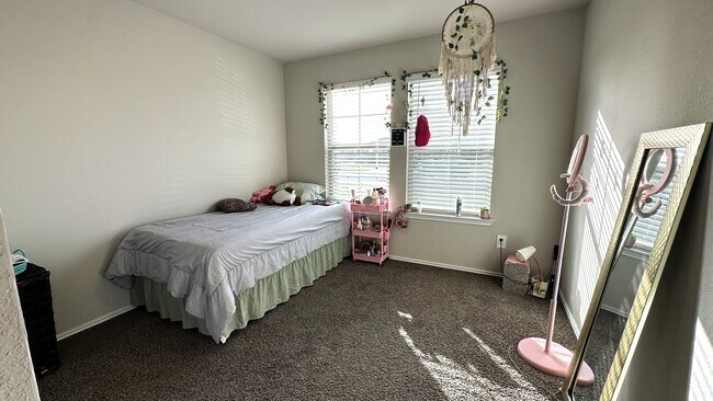 Photo - 2518 Merganser Dr