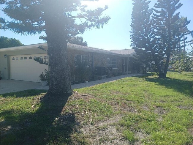 Photo - 120 Causeway Blvd