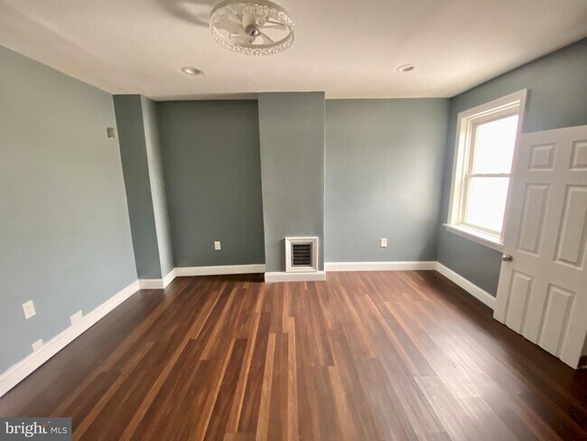 Photo - 34 Southard St