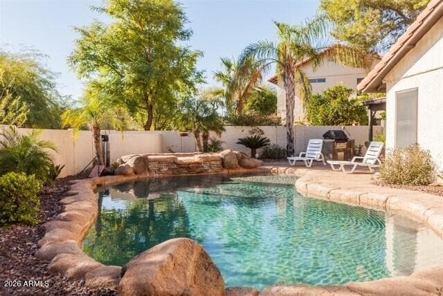 Building Photo - 411 E Marny Rd