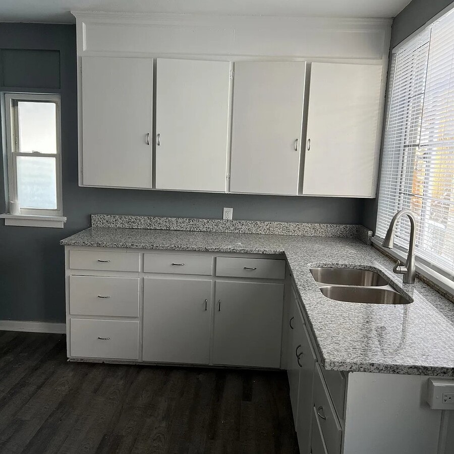 Photo - 1223 Portage Ave