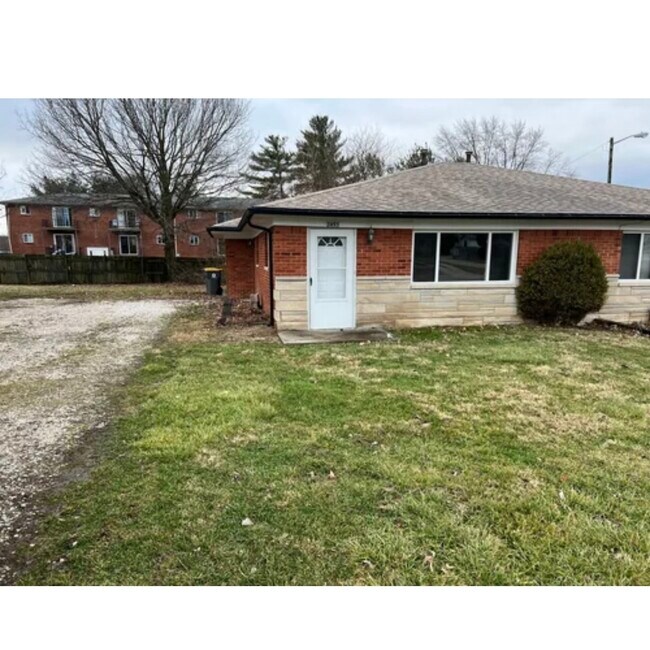 Building Photo - 2440 W Marlene Dr Unit 2440 Rental
