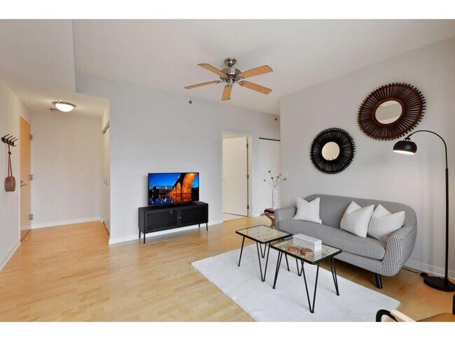 Photo - 929 Portland Ave S Unit 1212