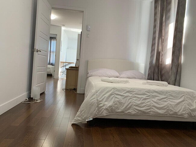 Photo - 4055 Boul Saint Laurent