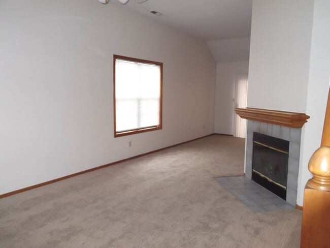 Photo - 2205 Vail Way