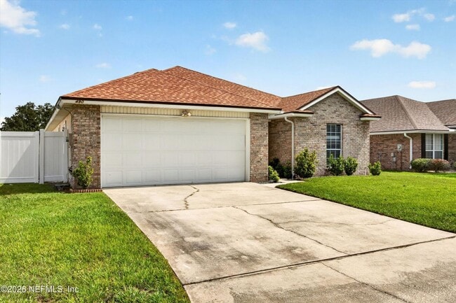 Photo - 490 Hillside Dr