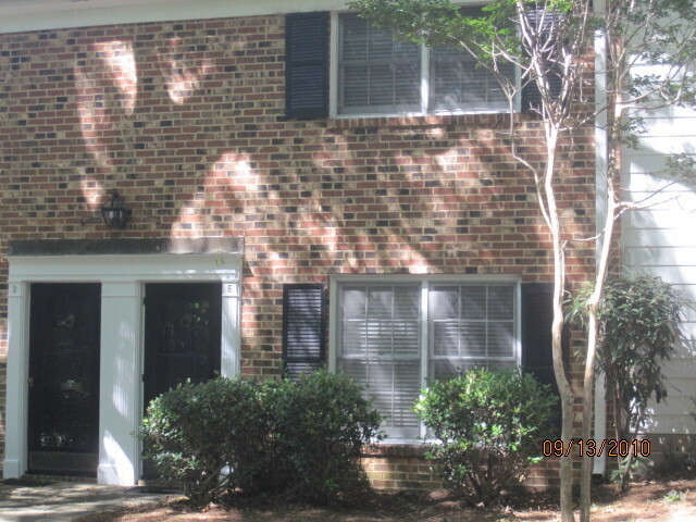 Building Photo - Buena Vista Near WFU! Rental