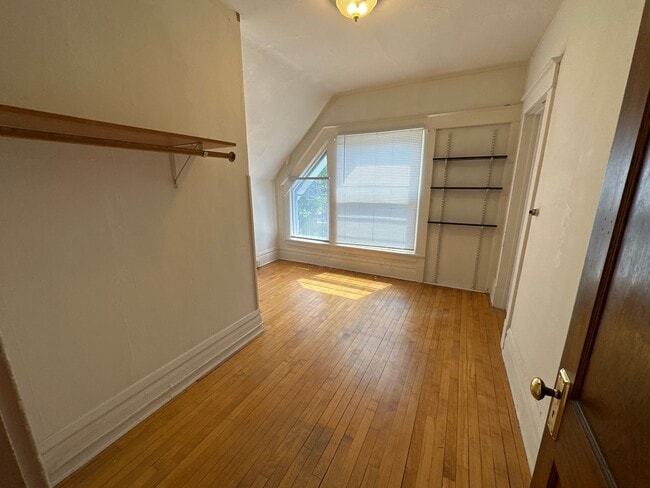 Photo - 1132 Mound St Unit 1132