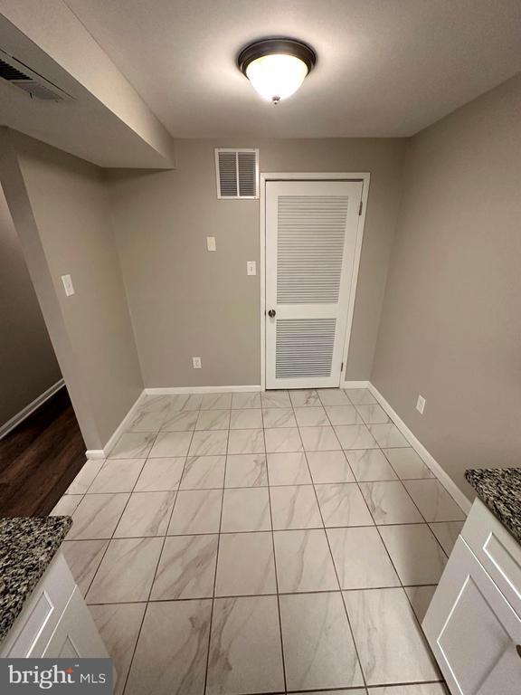 Photo - 10234 Prince Pl Unit 17-201