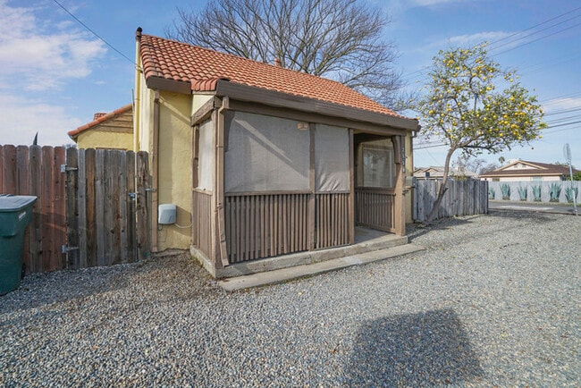 Photo - 1 Bed 1 Bath | Del Paso Heights area of Sacramento