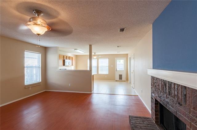 Photo - 2324 Maple Dr