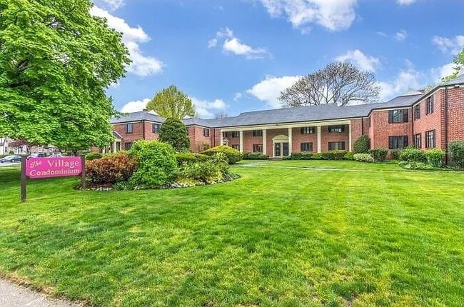 Photo - 36 Pierce Rd Unidad Lexington St Apartment