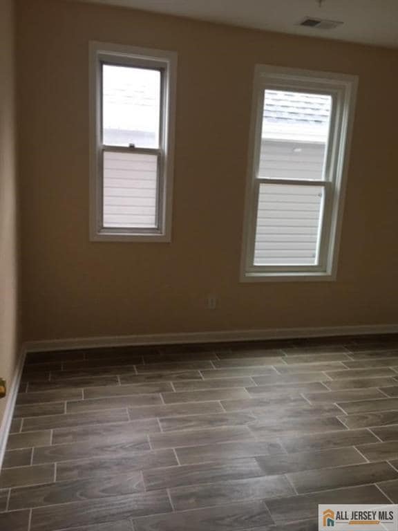 Photo - 250 Somerset St