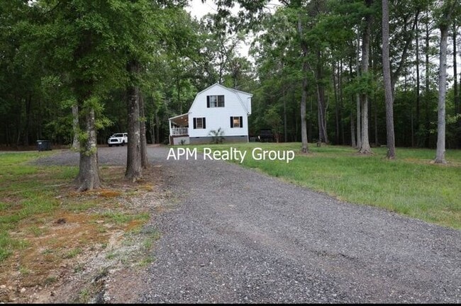Photo - Private Country Feel Close to Downtown Chapin