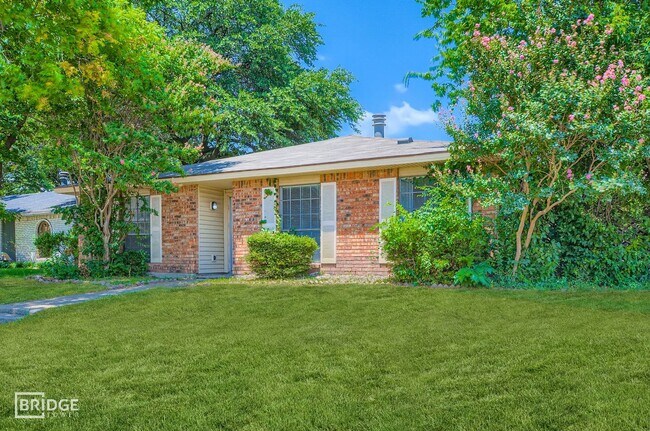 Photo - 9117 Fairmont Cir