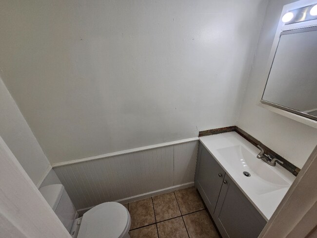 Photo - 1926 Martin St Unit 1926