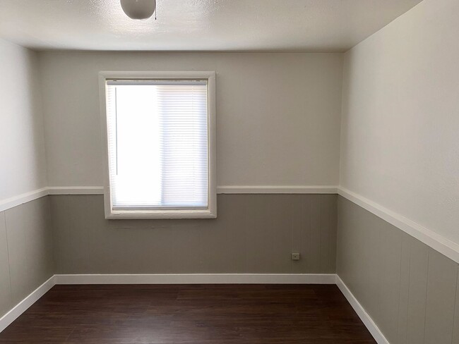 Photo - Little cottage nestled in a street surrounded with natural setting in Fremont Niles area , Availa...