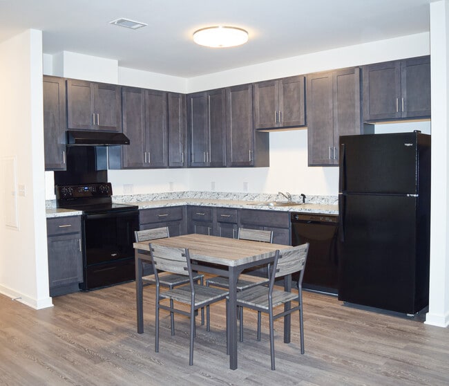 The Willows at Flemington Junction South Apartments Flemington, NJ