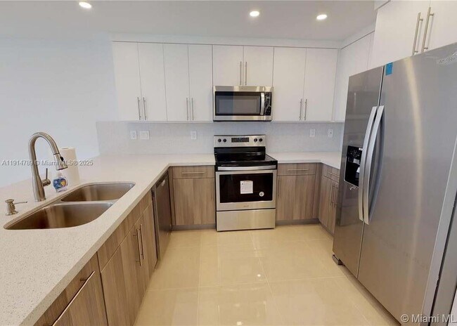 Photo - 5081 NW 116th Ct