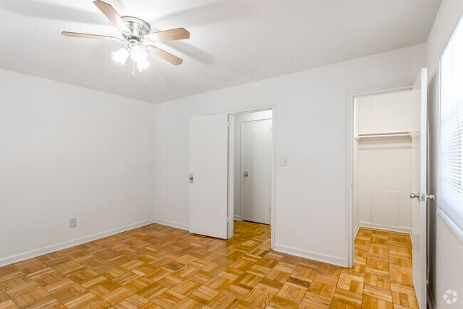 1 BR, 1 BA 660 SF