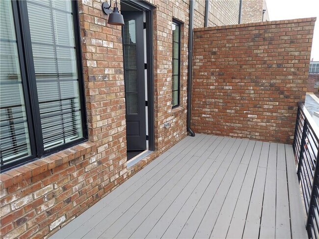 Photo - 314 Fair St SW