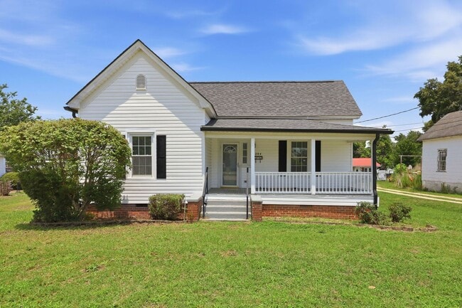 Photo - Renovated 2 Bed 1 Bath Home in Erwin