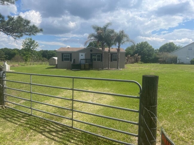 Building Photo - 4620 Hunting Lodge Dr