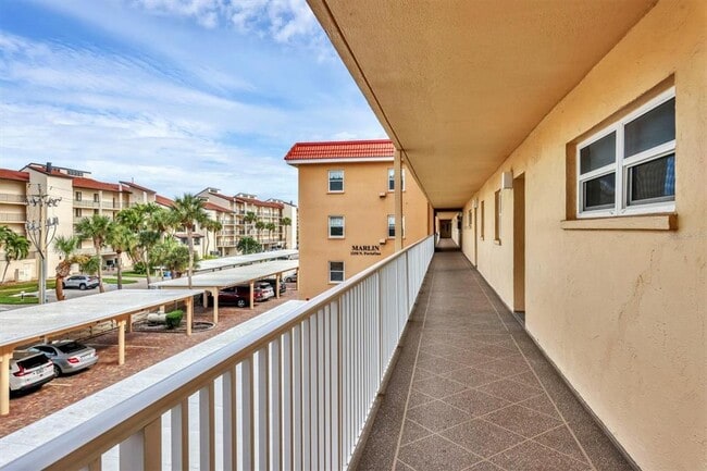 Photo - 1250 N Portofino Dr Unit 303