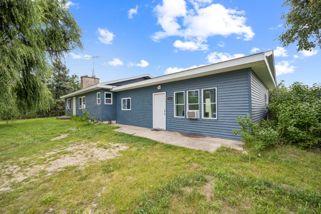 Building Photo - 1323 Whitehouse Trail