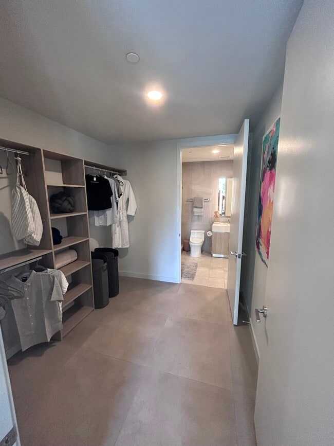 Photo - 41 NW 31st St Unit 308