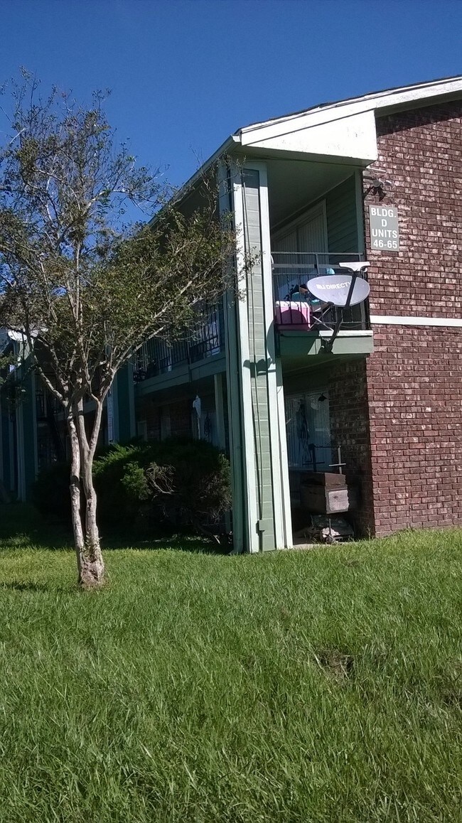 Photo - Oakdale Manor Apartments