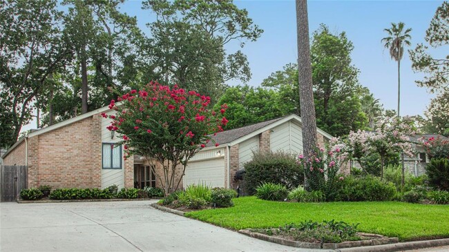 Photo - 8320 Cedarspur Dr House