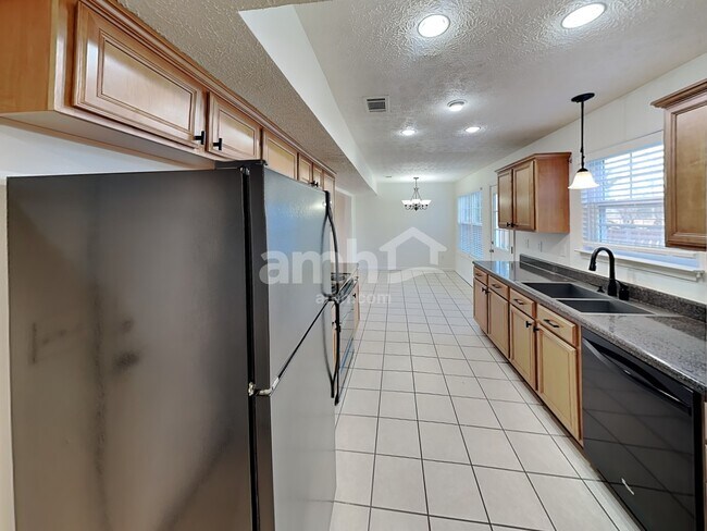 Photo - 2126 Burgess Ln