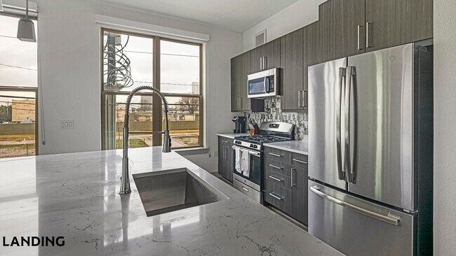 Photo - 3030 Summer St Unit 242