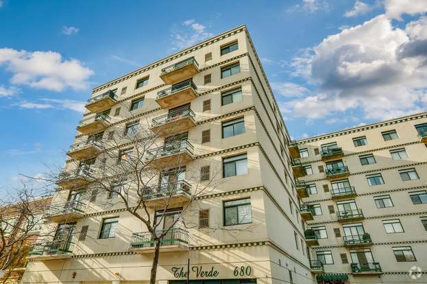 Building Photo - 680 N Green St Unit 206 Rental