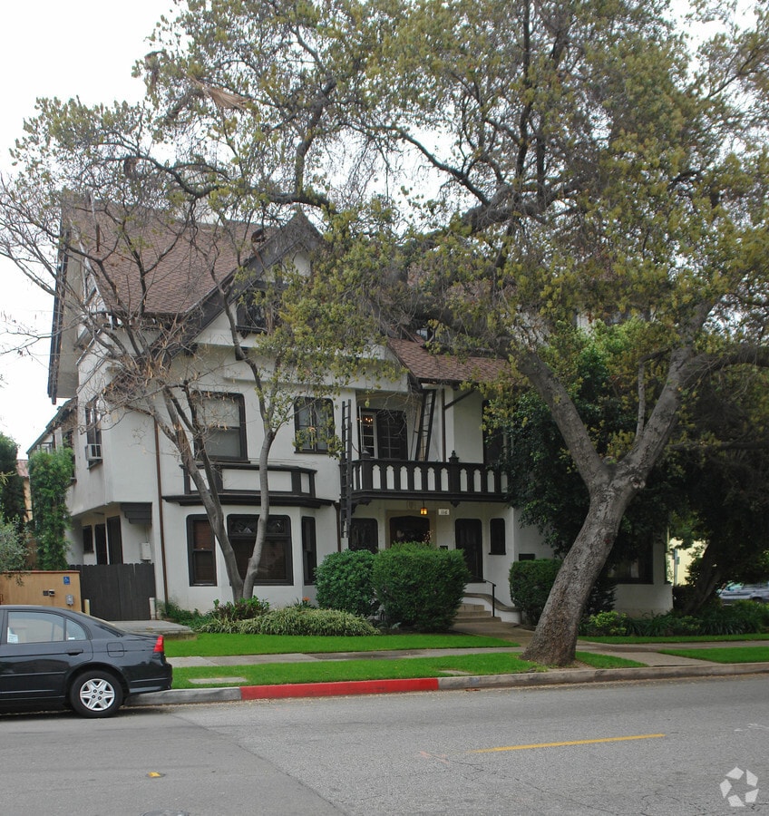 Photo - 116 S El Molino Ave