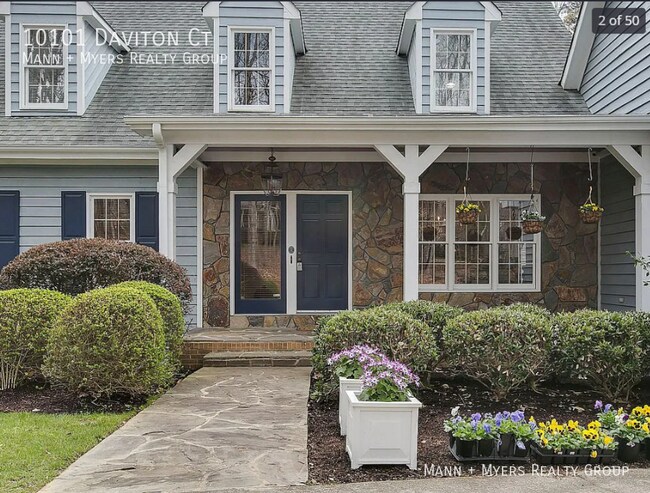 Photo - 10101 Daviton Ct