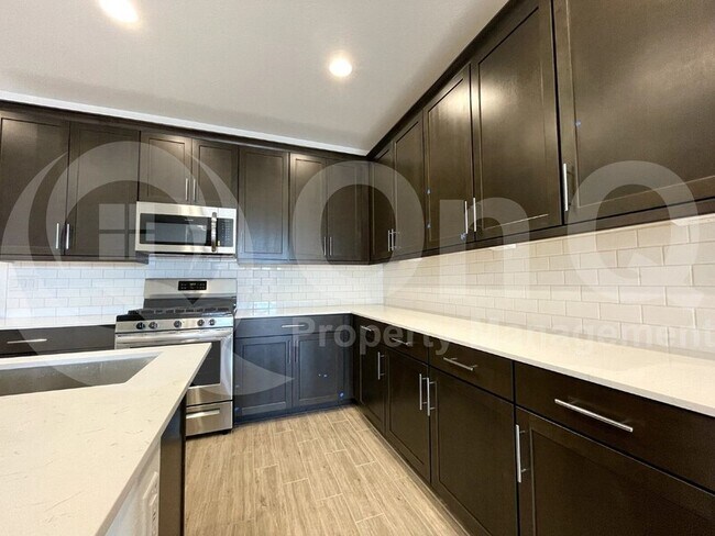 Photo - 5945 N 89th Dr