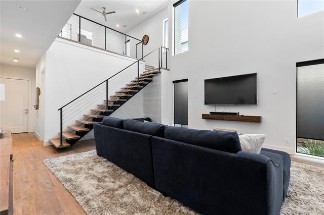 Photo - 4639 Coles Manor Pl