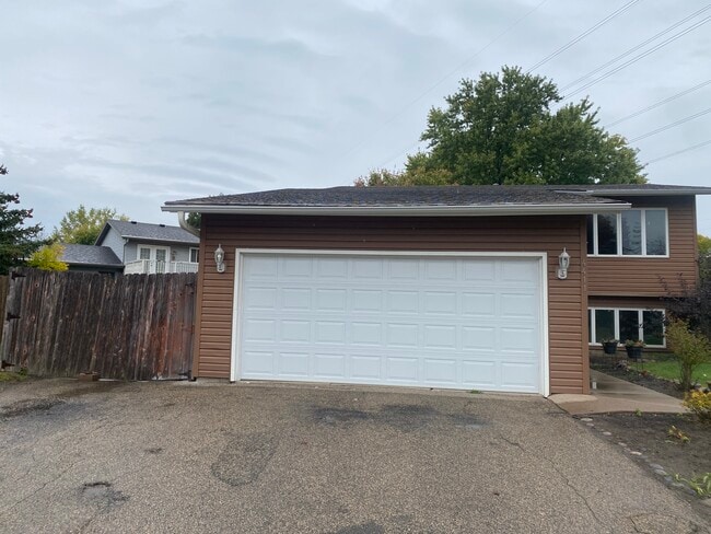 Photo - 4411 Slater Rd