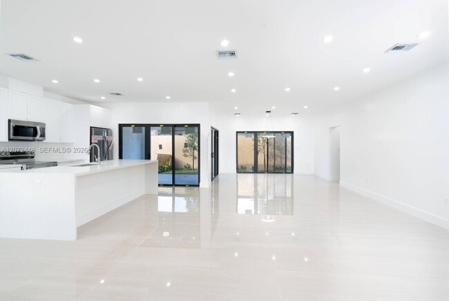 Photo - 11130 SW 143rd Pl
