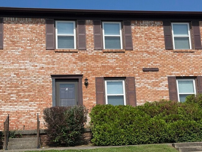 Building Photo - 212 Calumet Dr Unit 2