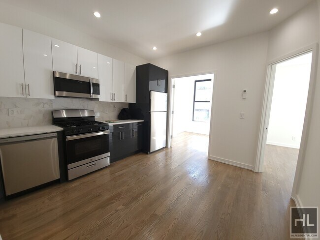 Photo - MALCOLM X BOULEVARD Unit 2